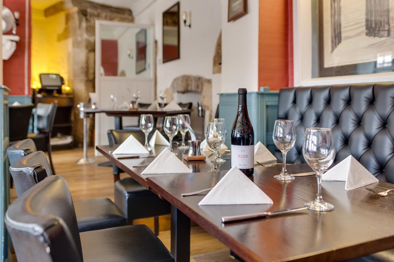Inn The Ancient Gatehouse & Rugantino Restaurant 3*